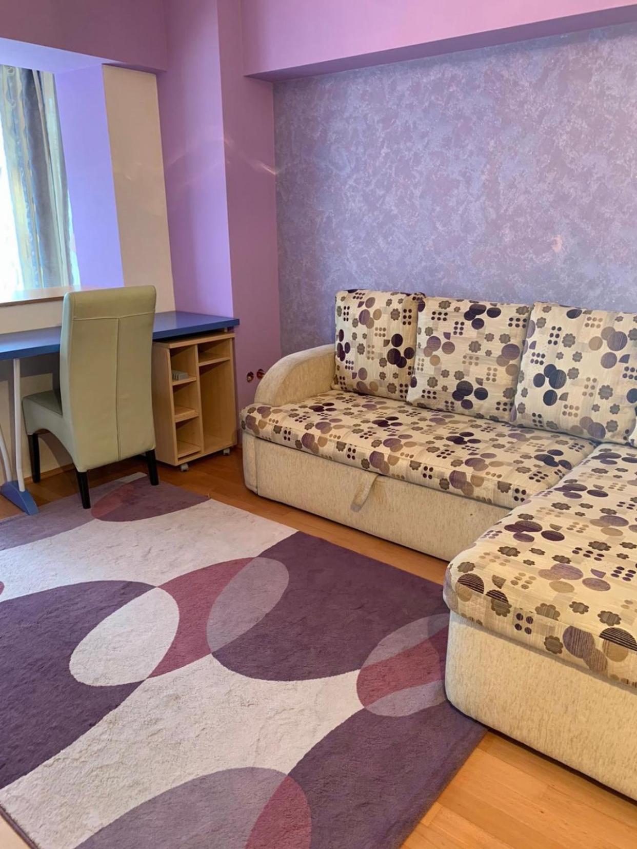 Central Apartment 4 Rooms 布拉索夫 外观 照片